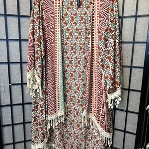 Design Lab Lord & Taylor Floral Patterned Kimono